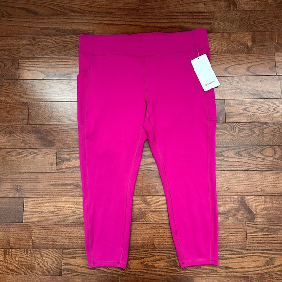 NWT Lululemon Invigorate High-Rise Tight 25" - Picture 9 of 11